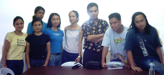Me with my Journalism 107 (Business Reporting) students, 2 Oct 2003